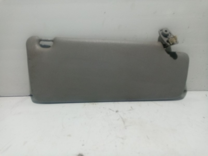 Recambio de parasol derecho para opel corsa d referencia OEM IAM 1437881  