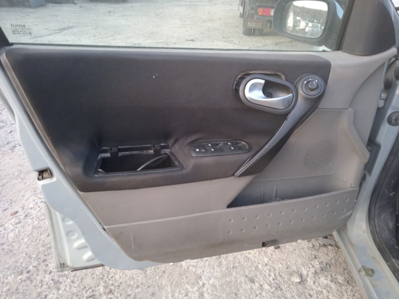 renault megane ii (bm0/1_, cm0/1_) del año 2004