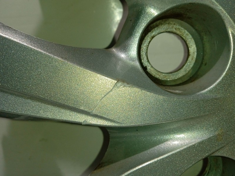 Recambio de tapacubos para kia carnival ii (gq) 2.9 crdi referencia OEM IAM 52970J7000  