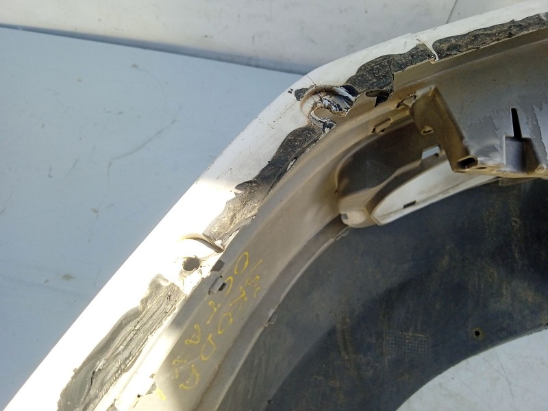 Recambio de paragolpes delantero para skoda octavia ii (1z3) 1.9 tdi referencia OEM IAM 1Z0807221  