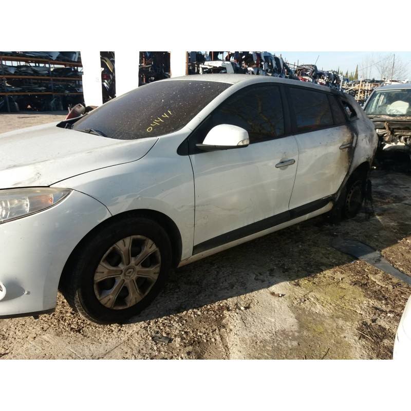 renault megane iii berlina 5 p 1.5 dci diesel cat   |   0.08 - ... | 2008 | 86 cv / 63 kw del año 2008