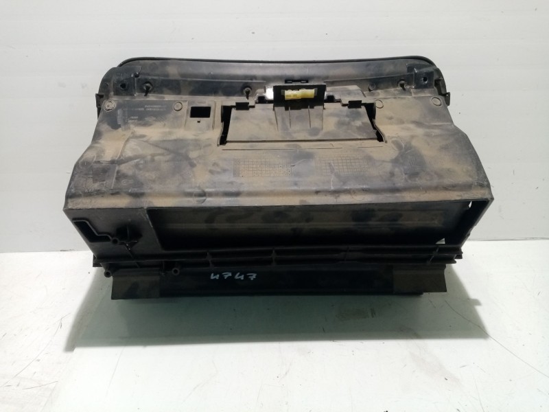 Recambio de guantera para nissan almera ii hatchback (n16) 2.2 dci referencia OEM IAM 685205M300  