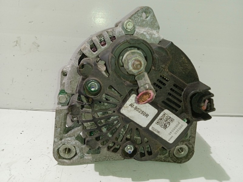 Recambio de alternador para renault megane ii coupe/cabrio referencia OEM IAM 8200667617  