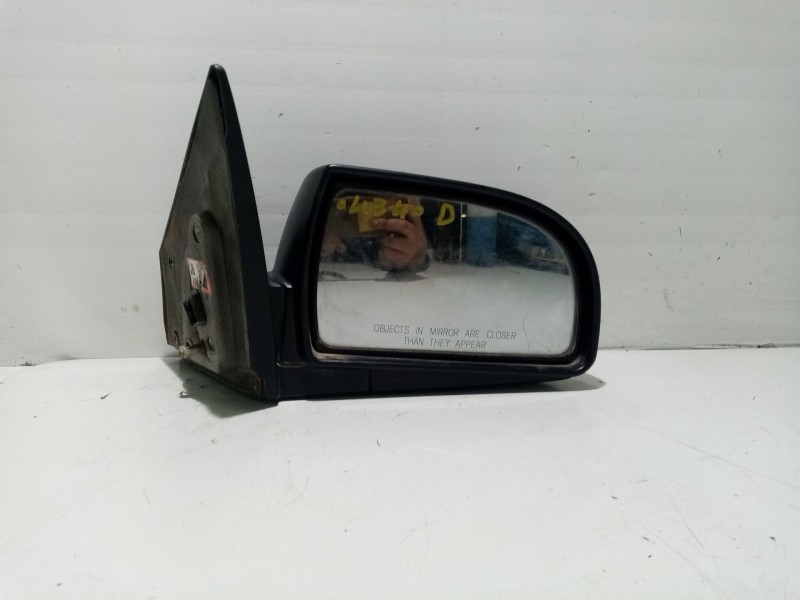Recambio de retrovisor derecho para kia carens 2.0 turbodiesel cat referencia OEM IAM 0K2FE69120  