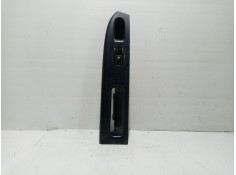 Recambio de mando elevalunas trasero derecho para kia carens 2.0 turbodiesel cat referencia OEM IAM 0K2FA66380  