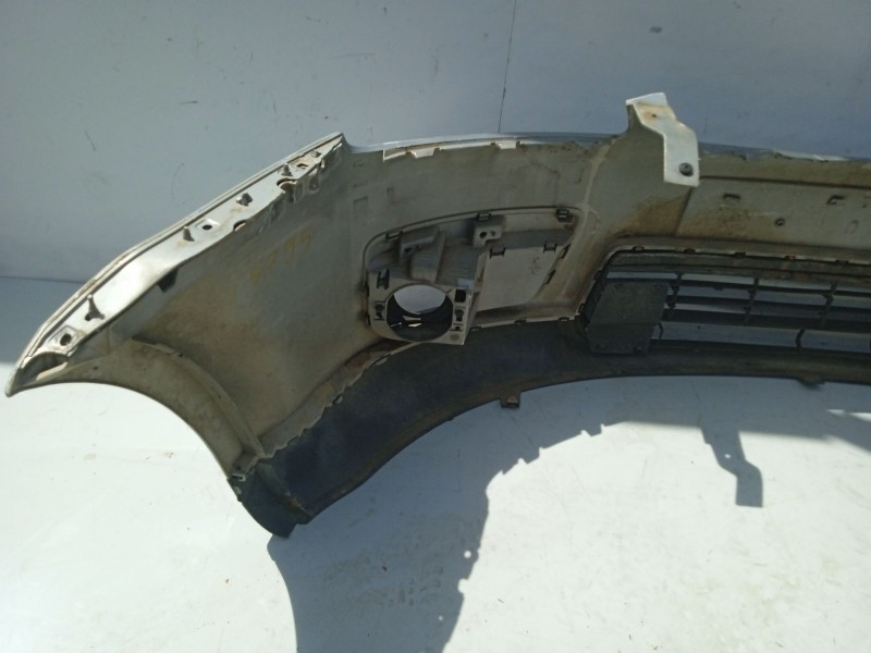 Recambio de paragolpes delantero para ford focus c-max (dm2) 2.0 referencia OEM IAM 1334684  