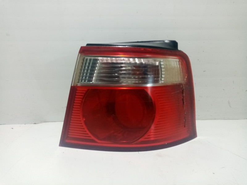 Recambio de piloto trasero derecho para kia carens 2.0 turbodiesel cat referencia OEM IAM 0K2JB51150  