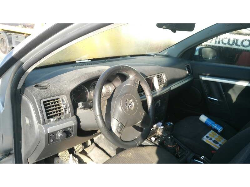 opel vectra c berlina elegance   |   07.05 - 12.08 | 2005 - 2008 | 120 cv / 88 kw del año 2005