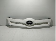 Recambio de rejilla delantera para toyota corolla verso (zer_, zze12_, r1_) 1.8 (znr11_) referencia OEM IAM 531110F020  