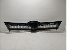 Recambio de rejilla delantera para toyota corolla verso (zer_, zze12_, r1_) 1.8 (znr11_) referencia OEM IAM 531110F020   2