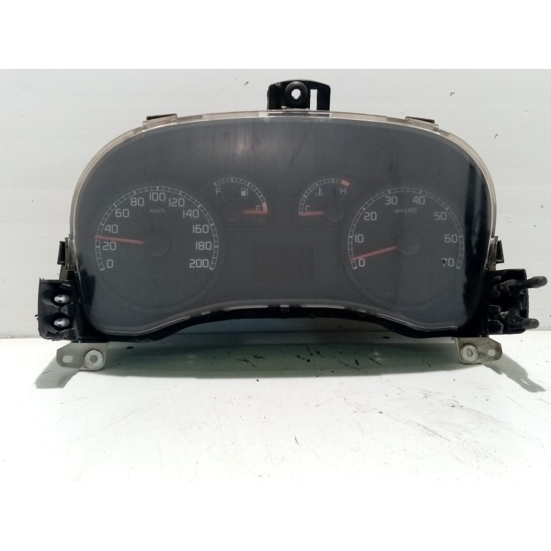 Recambio de cuadro instrumentos para fiat doblo (119) 1.3 16v jtd cat referencia OEM IAM 51758776  