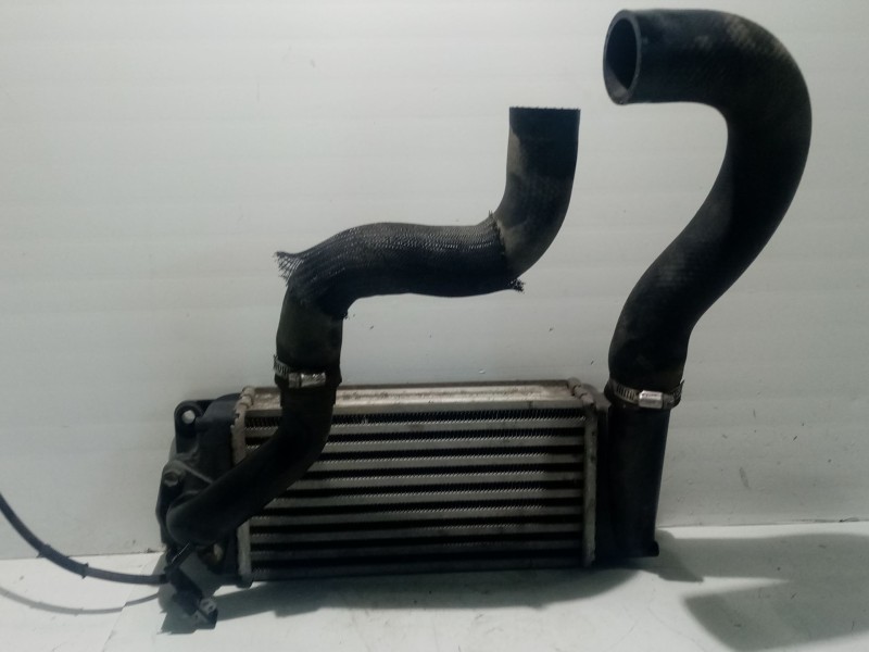 Recambio de intercooler para toyota auris referencia OEM IAM 179000N040  