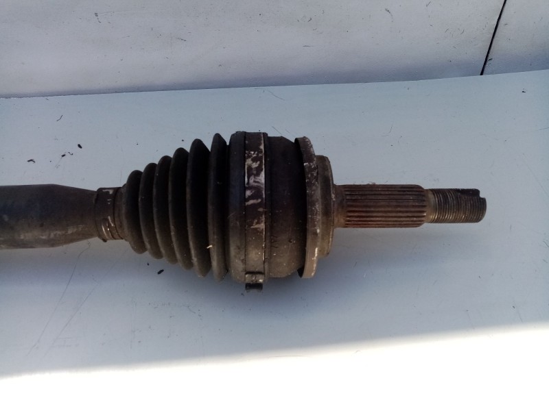 Recambio de transmision delantera derecha para toyota auris referencia OEM IAM 4341002581  