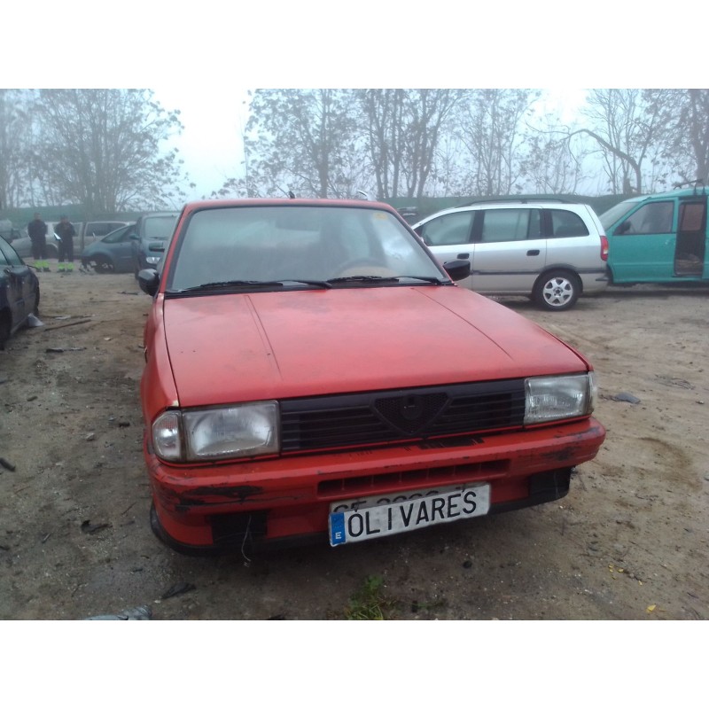 alfa romeo 33 berlina del año 1987