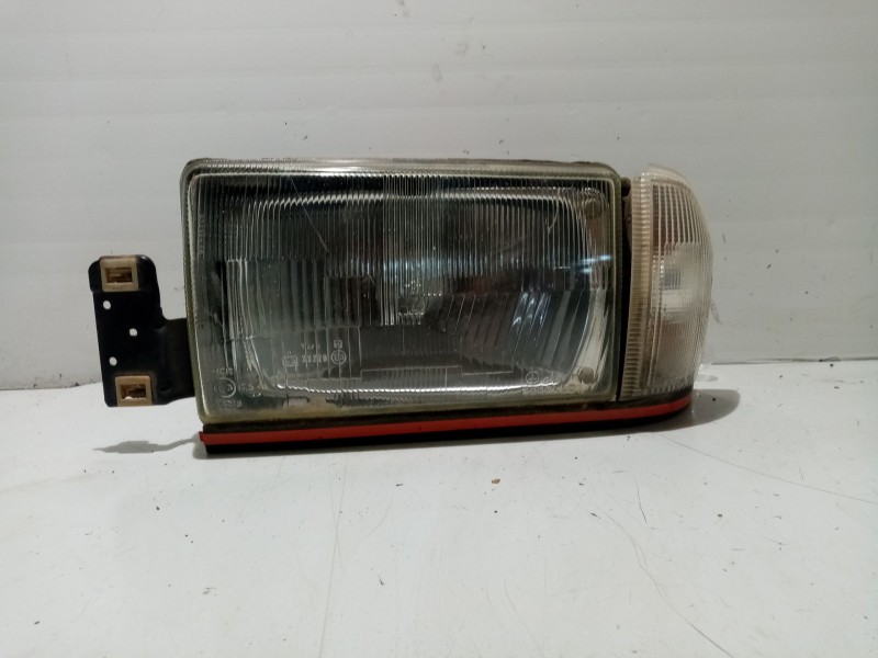 Recambio de faro izquierdo para alfa romeo 33 berlina referencia OEM IAM 03430749  