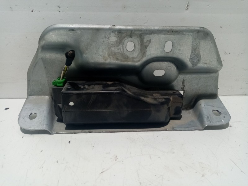 Recambio de cerradura maletero / porton para citroën c8 2.0 hdi fap cat referencia OEM IAM 871975  
