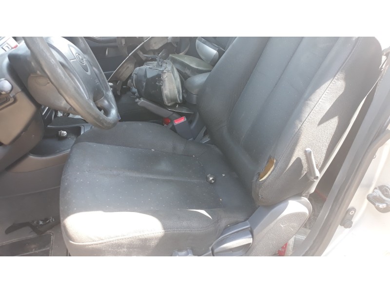 hyundai elantra (xd) 2.0 crdi comfort (5-ptas.)   |   10.03 - 12.07 | 2003 - 2007 | 112 cv / 82 kw del año 2003