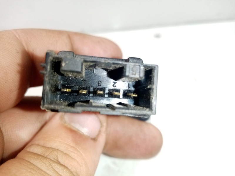 Recambio de interruptor para land rover freelander (ln) 2.0 turbodiesel referencia OEM IAM YUG102230KML  