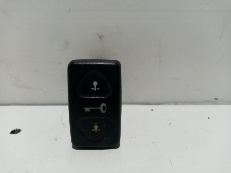 Recambio de interruptor para land rover freelander (ln) 2.0 turbodiesel referencia OEM IAM YUF101530LNF  