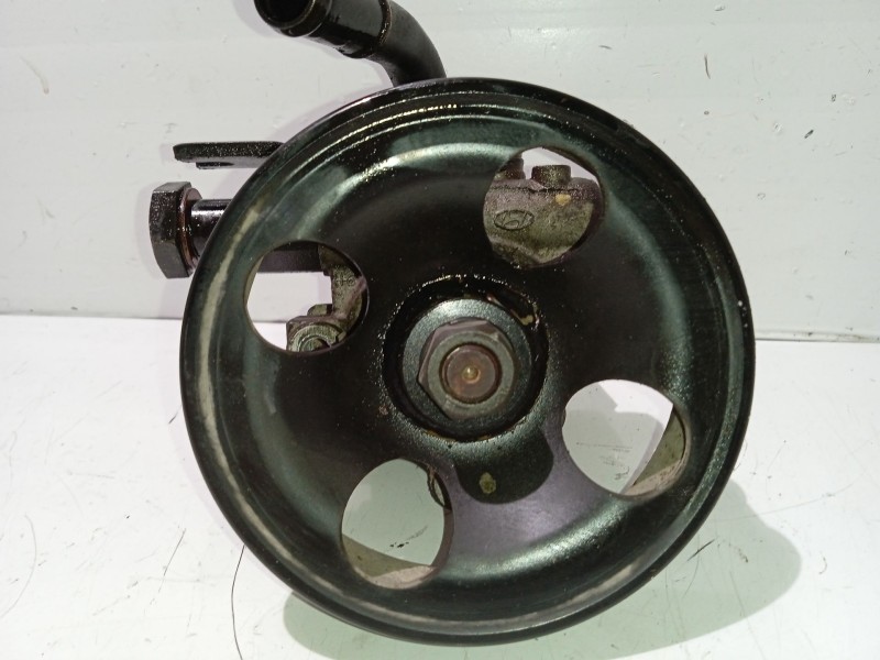 Recambio de bomba servodireccion para hyundai santa fe cm referencia OEM IAM 571002B000  