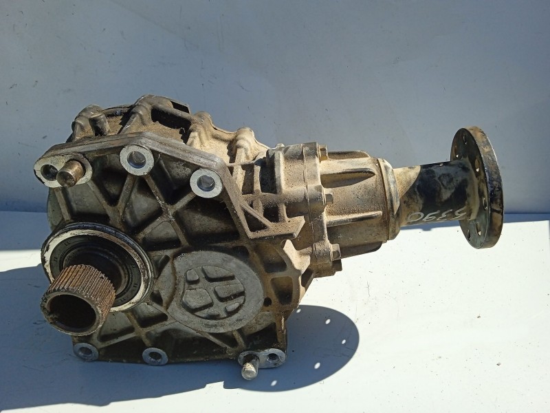 Recambio de diferencial trasero para hyundai santa fe cm referencia OEM IAM 5300039300  