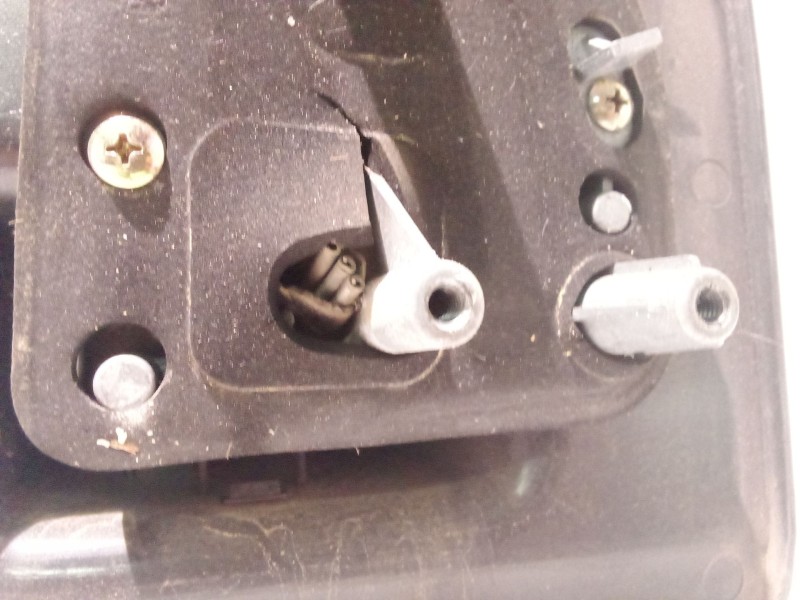 Recambio de retrovisor izquierdo para ford tourneo connect 1.8 tdci referencia OEM IAM   