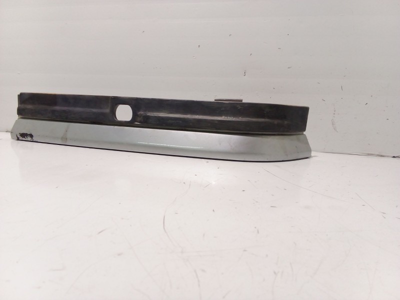 Recambio de moldura bajo faro izquierdo para land rover range rover ii (p38a) 4.6 4x4 referencia OEM IAM AWR2011LH  