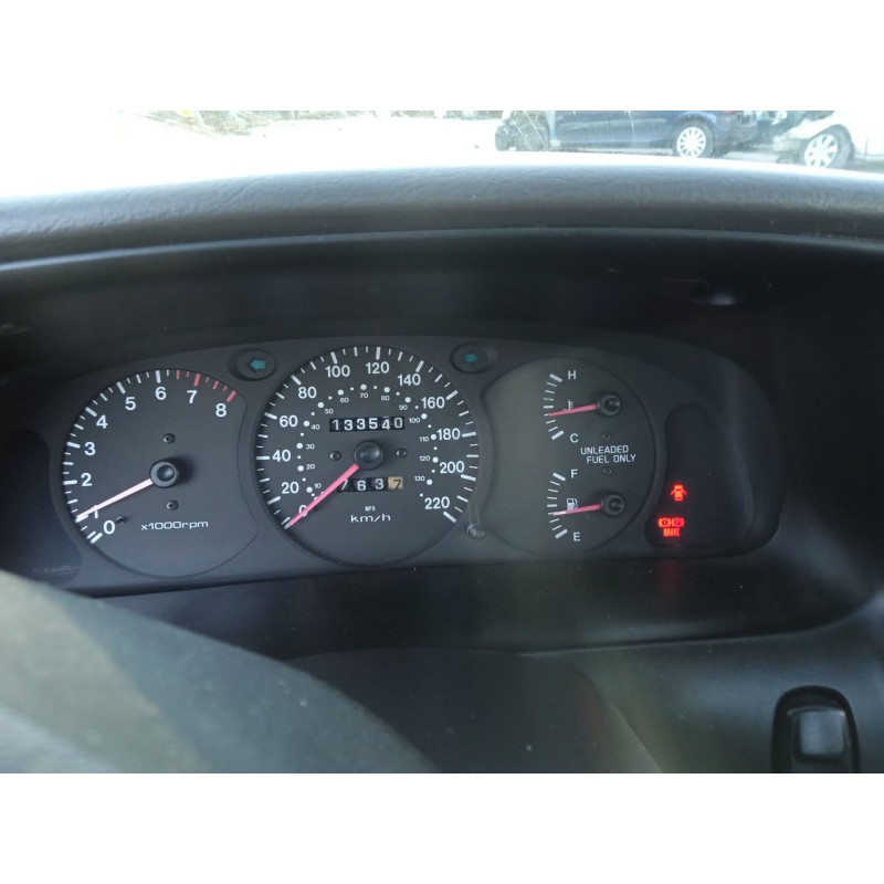 kia shuma sedán (fb) del año 1999