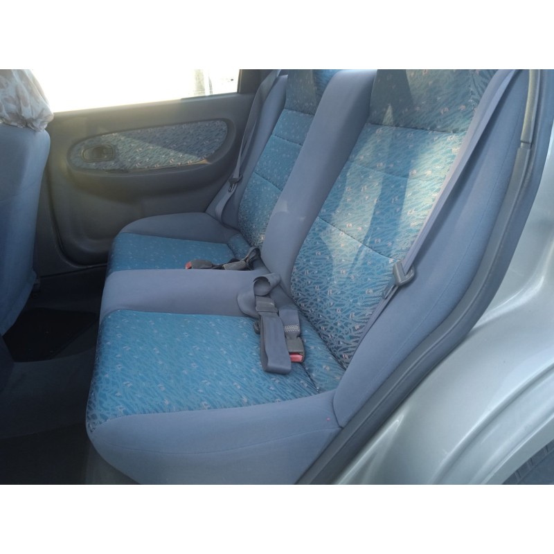 kia shuma sedán (fb) del año 1999