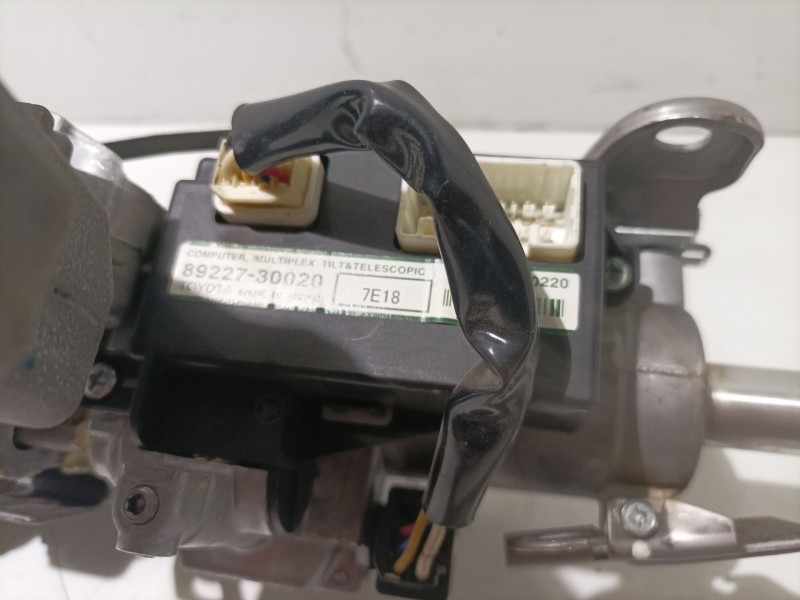 Recambio de columna direccion para lexus is ii (_e2_) 250 (gse20) referencia OEM IAM 4525053061 899985201 450203019