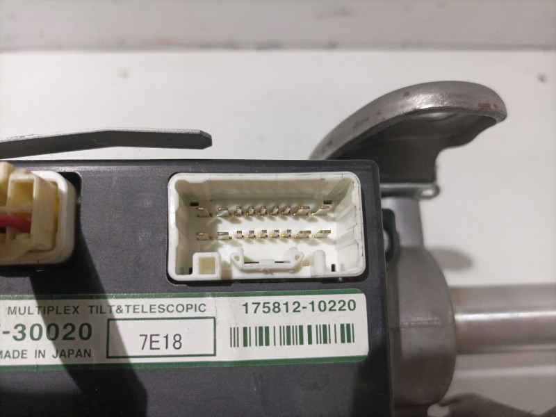 Recambio de columna direccion para lexus is ii (_e2_) 250 (gse20) referencia OEM IAM 4525053061 899985201 450203019