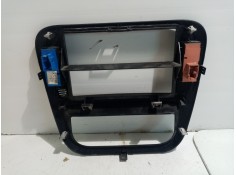 Recambio de mascara central de salpicadero para citroën c3 referencia OEM IAM 9653074277   2