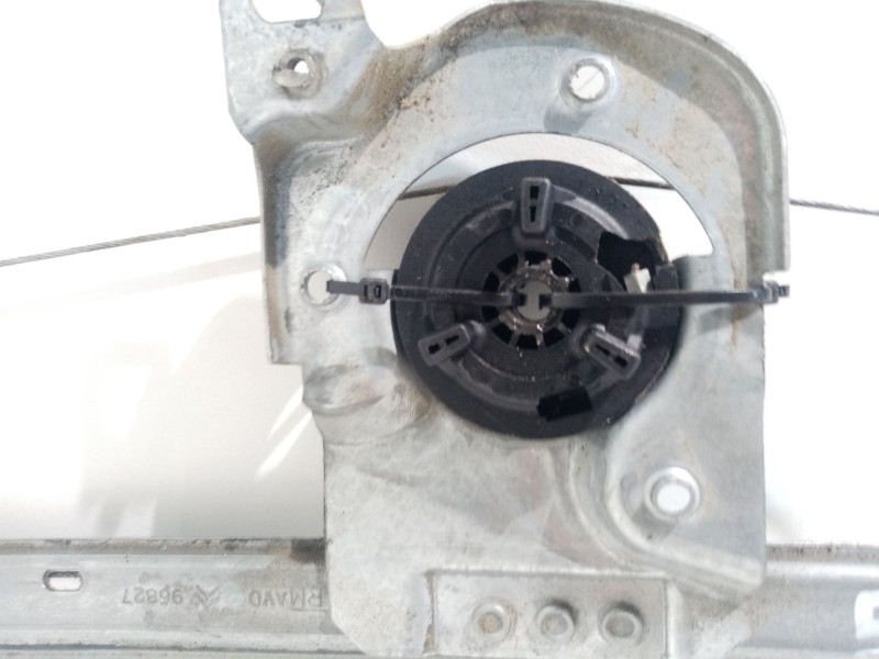 Recambio de elevalunas delantero derecho para citroën c3 referencia OEM IAM 9303H3  