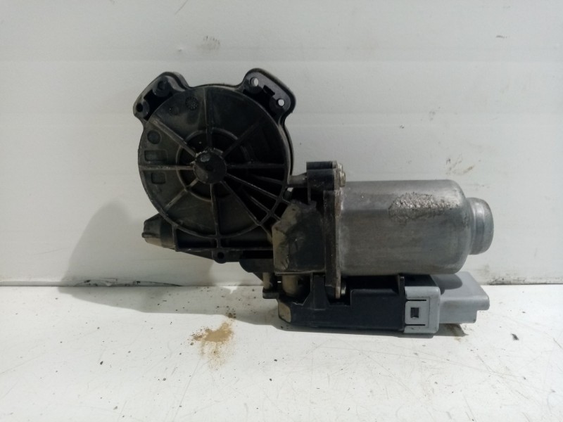 Recambio de motor elevalunas delantero izquierdo para citroën c3 referencia OEM IAM 401786A9  