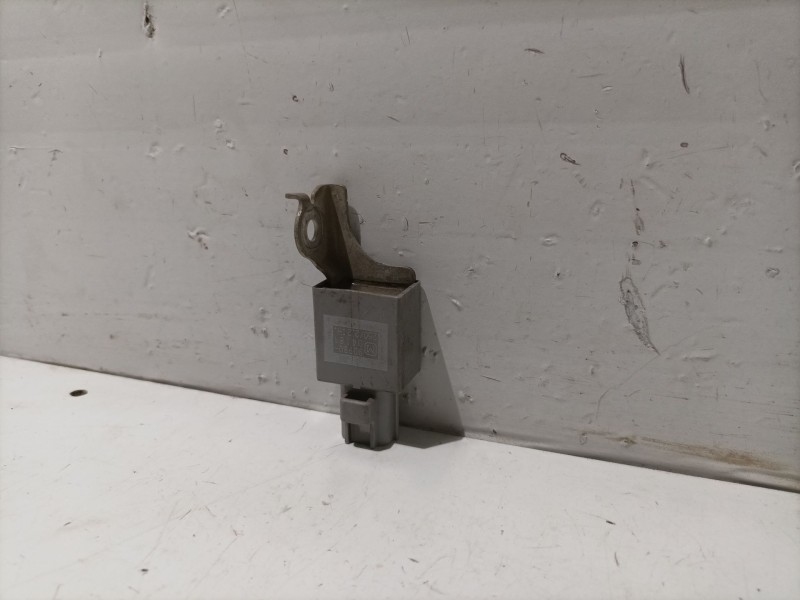 Recambio de modulo electronico para lexus is ii (_e2_) 250 (gse20) referencia OEM IAM 9098004181 90980-04181 