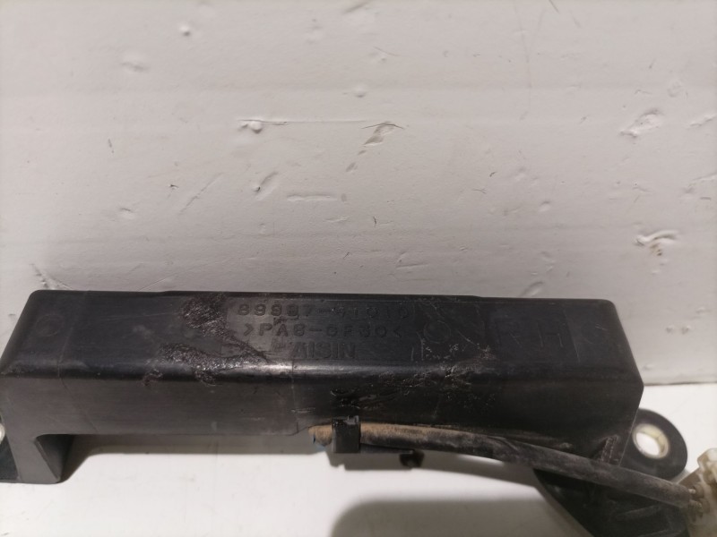 Recambio de antena para lexus is ii (_e2_) 250 (gse20) referencia OEM IAM 8999741010 89997-41010 AISIN