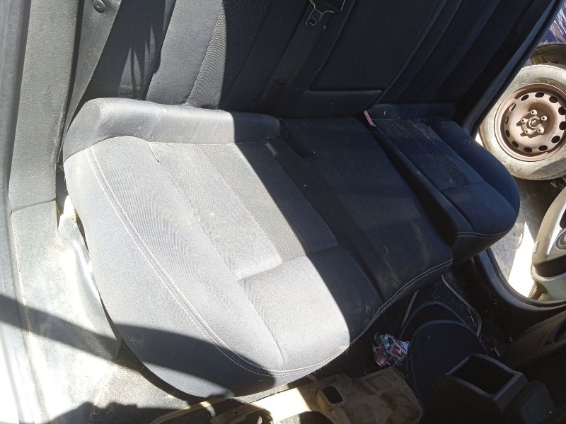 Recambio de juego asientos completo para renault megane iii grandtour (kz0/1) 2.0 tce (kz0k, kz1t) referencia OEM IAM 876110008R