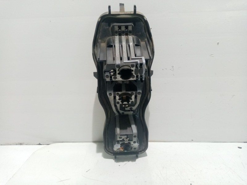 Recambio de portalamparas para renault scenic ii 1.5 dci diesel referencia OEM IAM 16423100  164229
