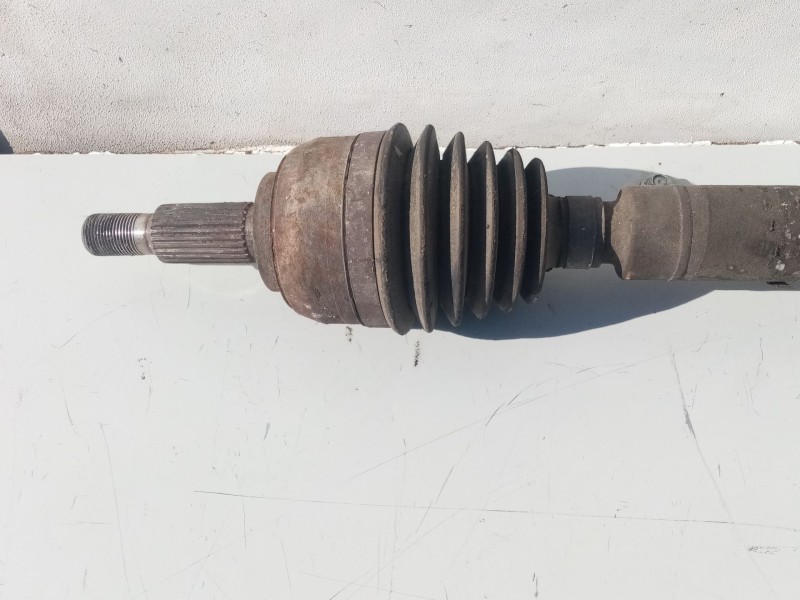 Recambio de transmision delantera derecha para renault scenic ii 1.5 dci diesel referencia OEM IAM 8200375538  