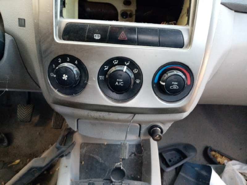 Recambio de mando calefaccion / aire acondicionado para kia cerato 1.6 cat referencia OEM IAM 972502F000  