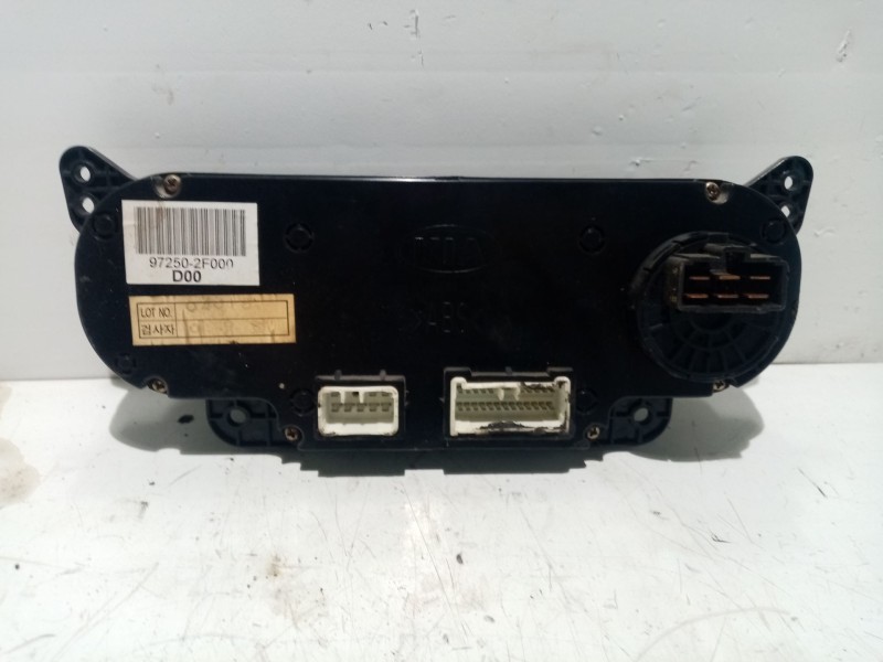 Recambio de mando calefaccion / aire acondicionado para kia cerato 1.6 cat referencia OEM IAM 972502F000  