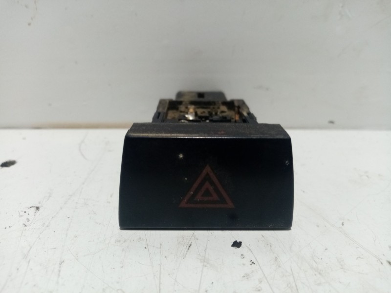 Recambio de warning para kia cerato 1.6 cat referencia OEM IAM 9379025000  