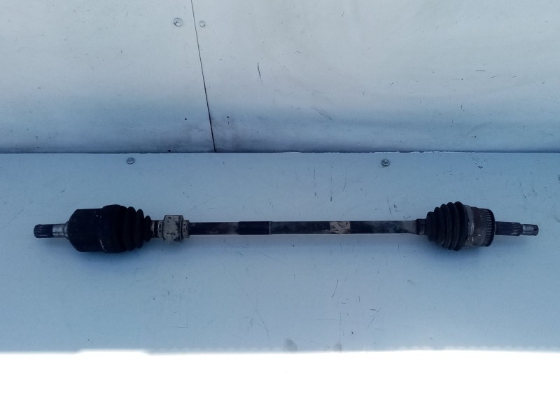 Recambio de transmision delantera derecha para kia cerato 1.6 cat referencia OEM IAM 4950025210  