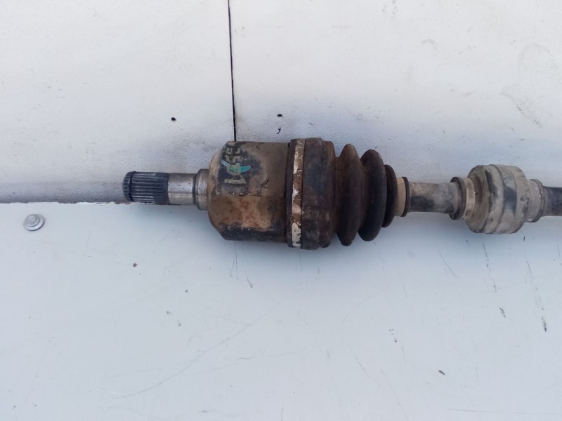 Recambio de transmision delantera izquierda para kia cerato 1.6 cat referencia OEM IAM 4950025200  