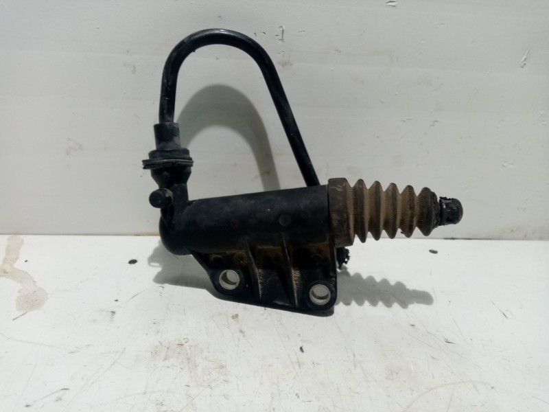 Recambio de bomba embrague para suzuki swift berlina (mz) gl referencia OEM IAM AV2727000311  