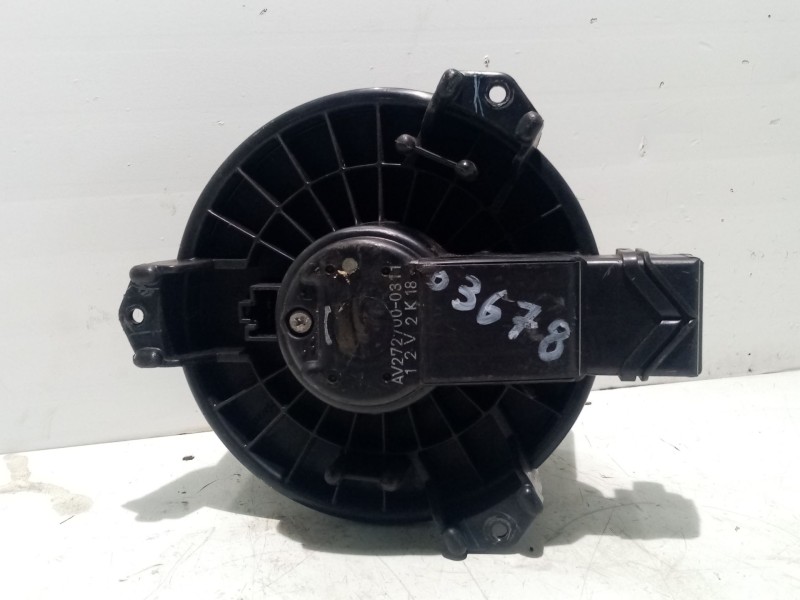 Recambio de motor calefaccion para suzuki swift berlina (mz) gl referencia OEM IAM AV2727000311  