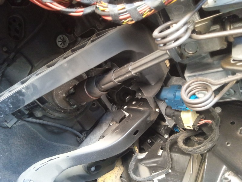 Recambio de columna direccion para seat exeo st (3r5) 2.0 tdi referencia OEM IAM 8E0419502H  