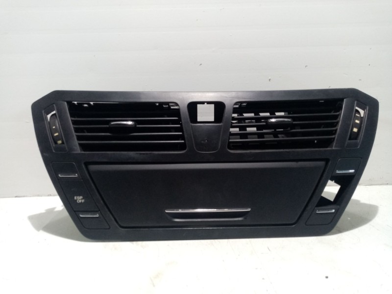 Recambio de mascara central de salpicadero para citroën c4 picasso 1.6 hdi fap referencia OEM IAM 303846  