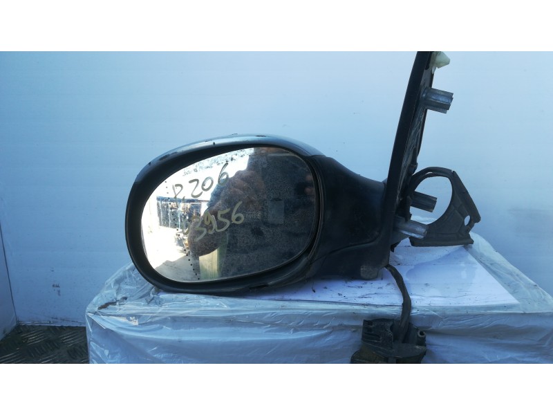 Recambio de retrovisor izquierdo para peugeot 206 berlina 1.9 diesel   |   0.98 - ... | 1998 | 69 cv / 51 kw referencia OEM IAM 