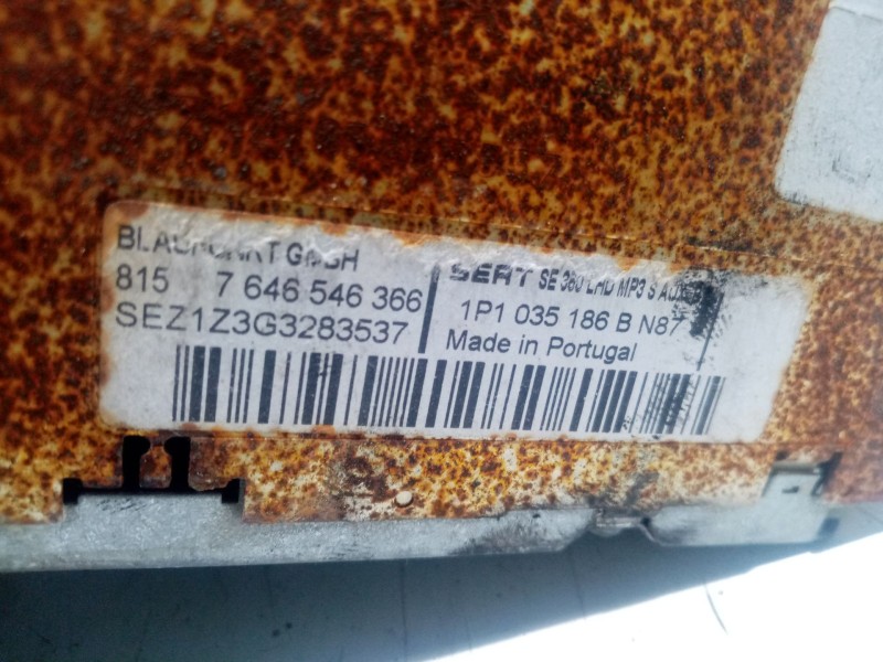 Recambio de sistema audio / radio cd para seat leon (1p1) 1.9 tdi referencia OEM IAM 1P1035186BN87  